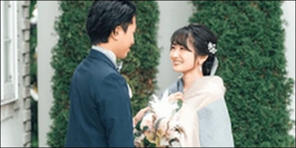 幸せそうな結婚式
