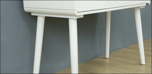 白い家具